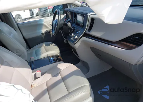 2015 Toyota Sienna Xle 8 Passenger from USA, damaged, VIN 5TDYK3DC8FS660330